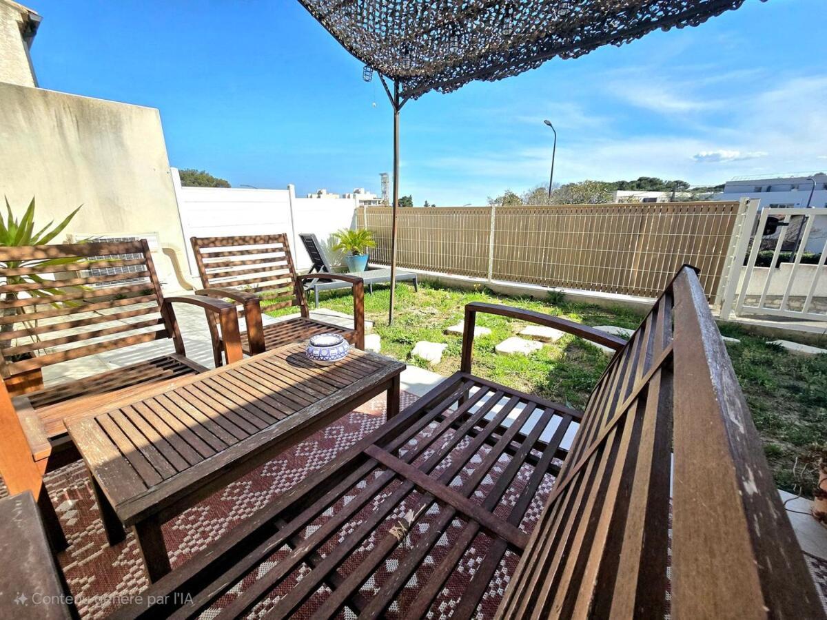 Hébergement de vacances Cozy 2 Bedroom House With Garden & Parking *