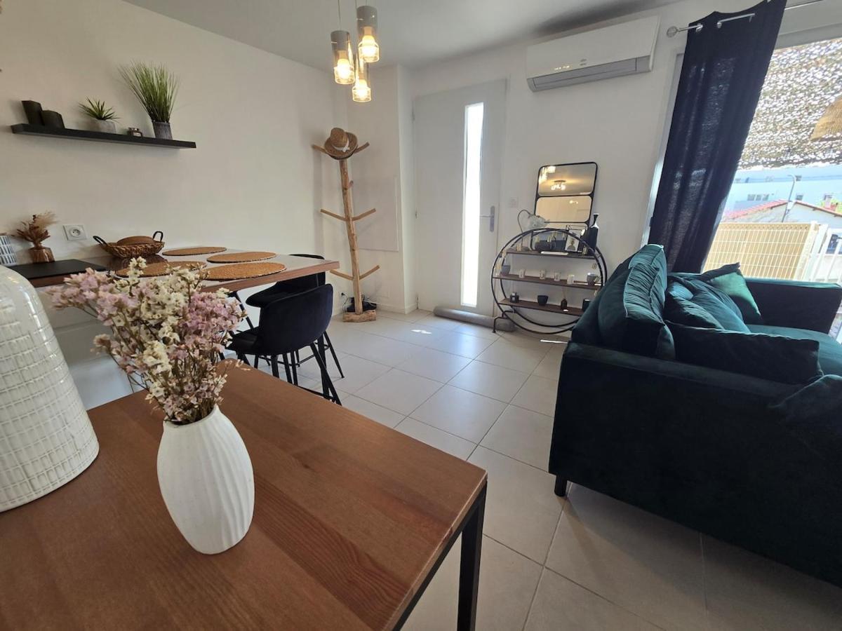 Cozy 2 Bedroom House With Garden & Parking Nîmes