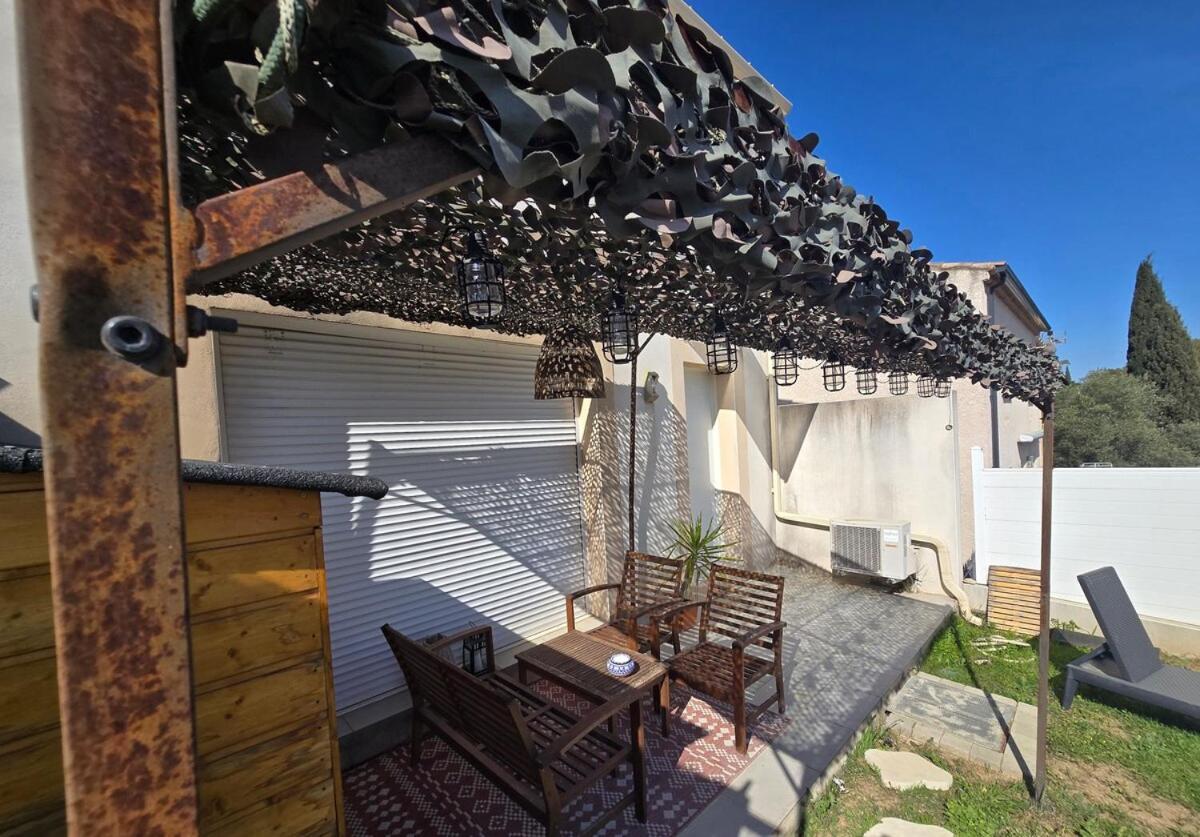 Cozy 2 Bedroom House With Garden & Parking * Nîmes